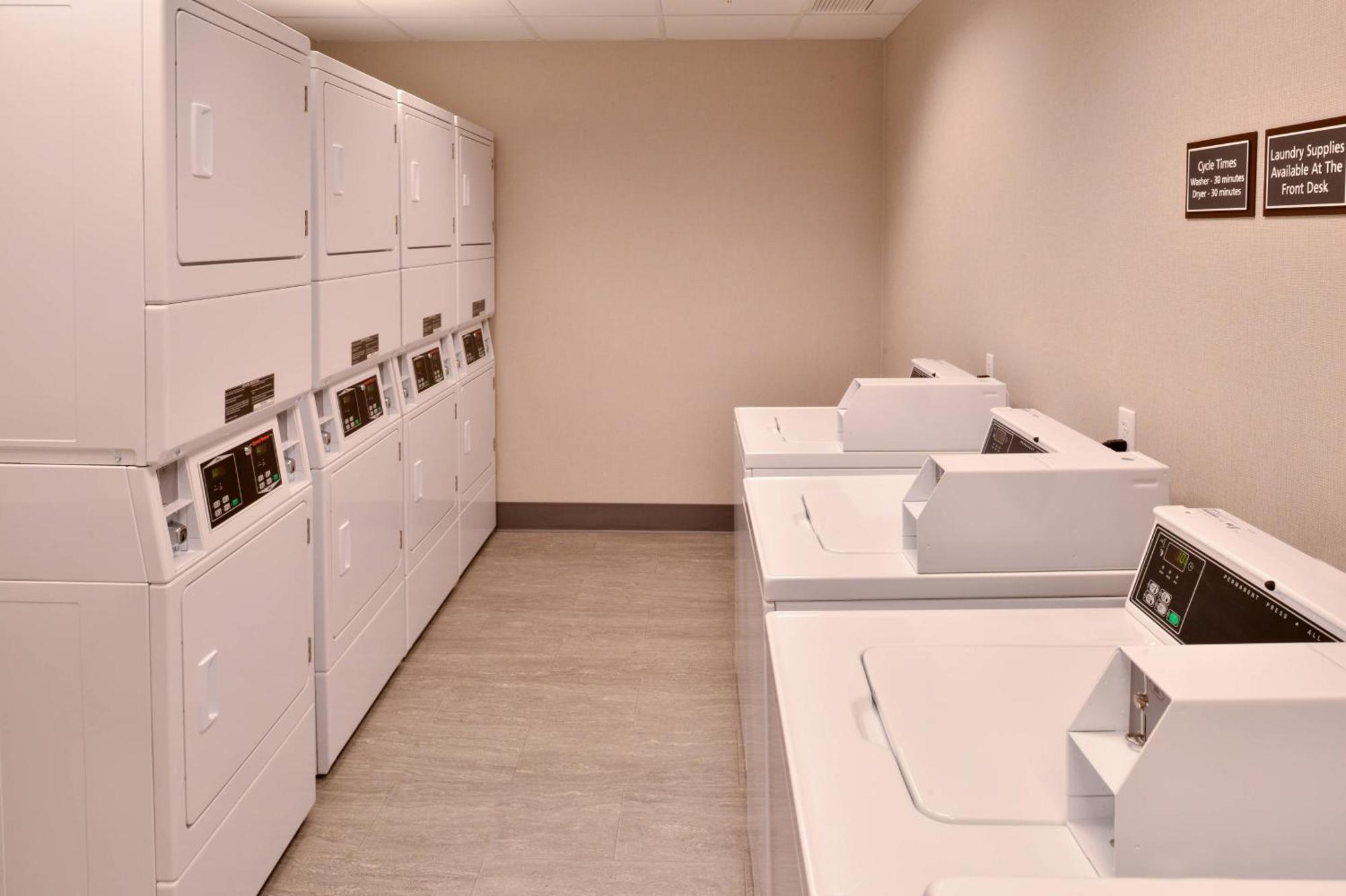 Residence Inn By Marriott East Lansing Buitenkant foto