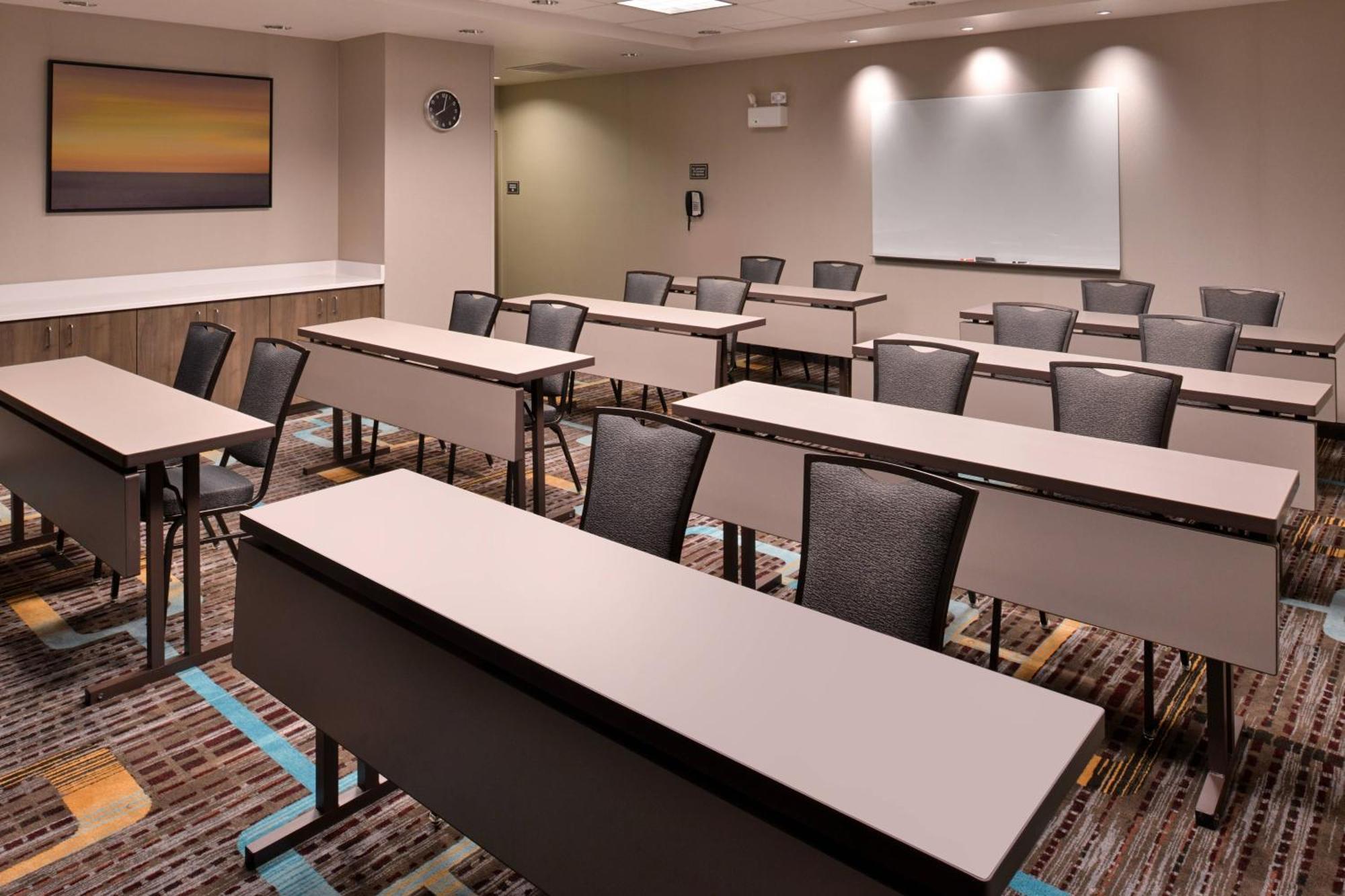 Residence Inn By Marriott East Lansing Buitenkant foto