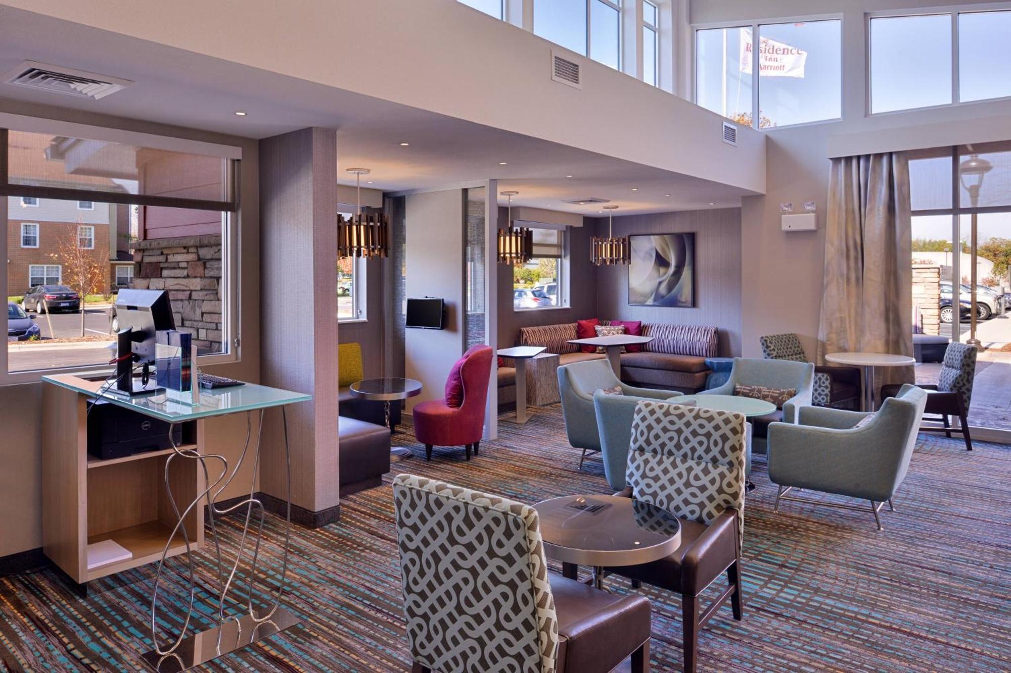 Residence Inn By Marriott East Lansing Buitenkant foto